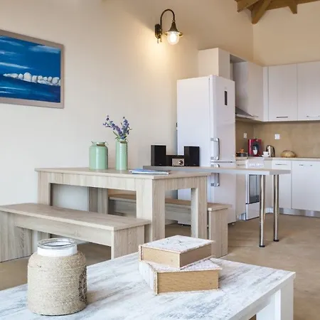 Magganos Sunset Apartment